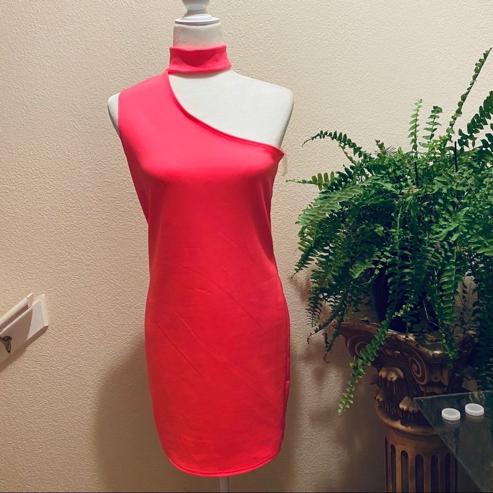NEW Hot pink Dress size “ L “